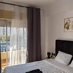 10 Mins Walk From Train Station! Homestay Agualva-Cacem